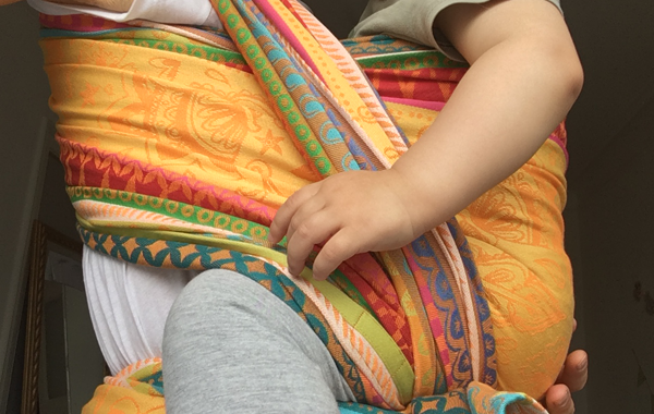 Alltags-Test: Wie praktisch ist ein Tragetuch?