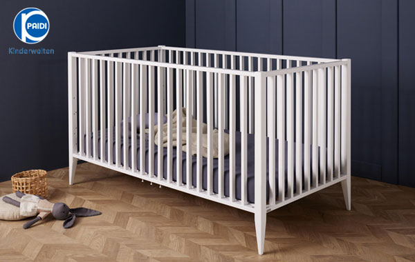 Interview mit Bruno Agostino über sein mehrfach ausgezeichnetes Babybett Felie