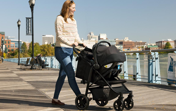 Ab wann benötigt Euer Kind einen Buggy