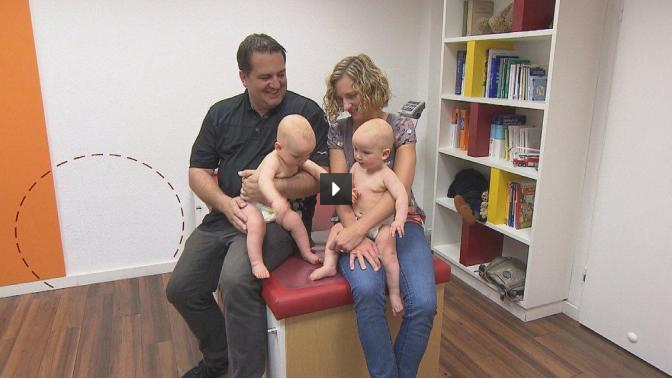 Dokufilm: Schlaflos durchs erste Jahr